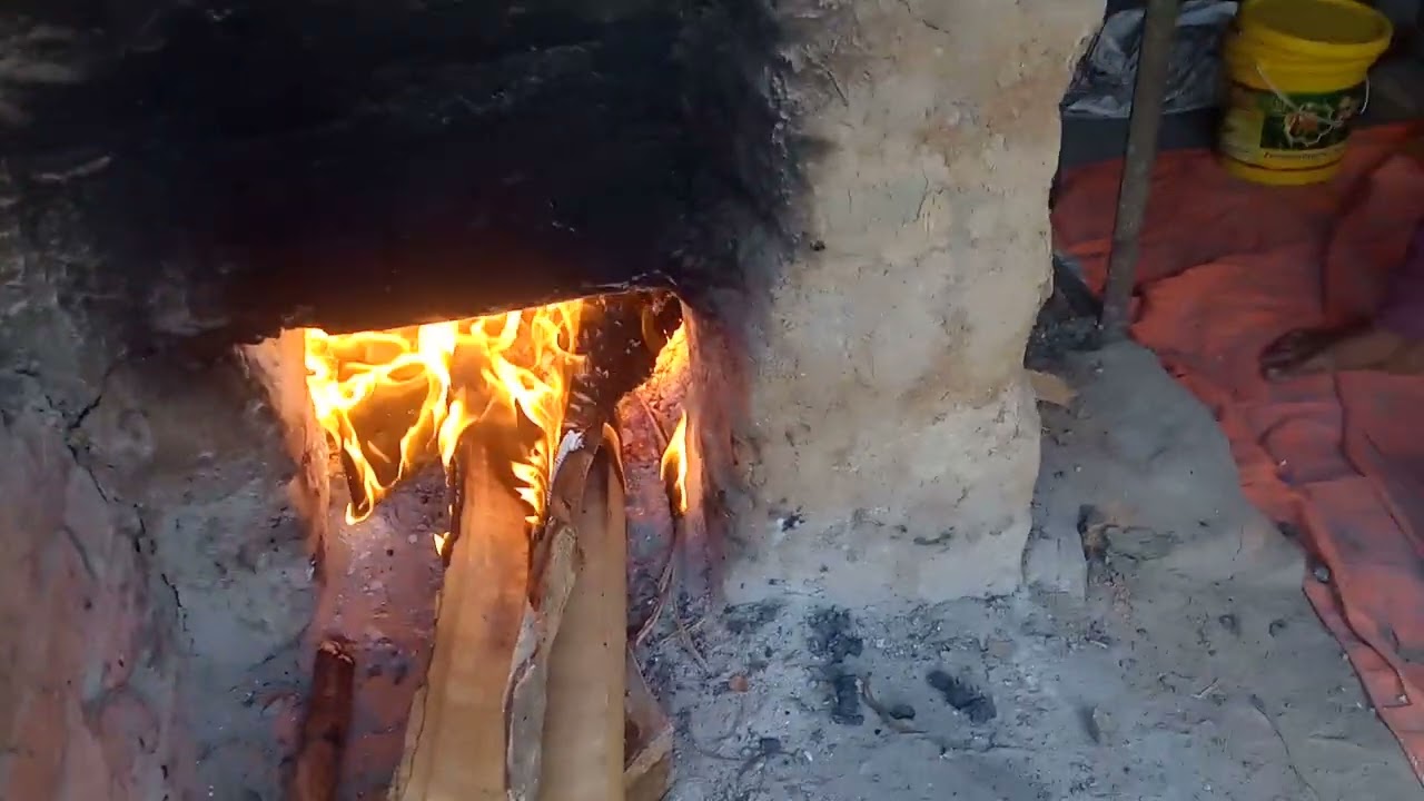 দেশি চালের মুড়ি কিভাবে  বানাবেন দেখুন 6296873207