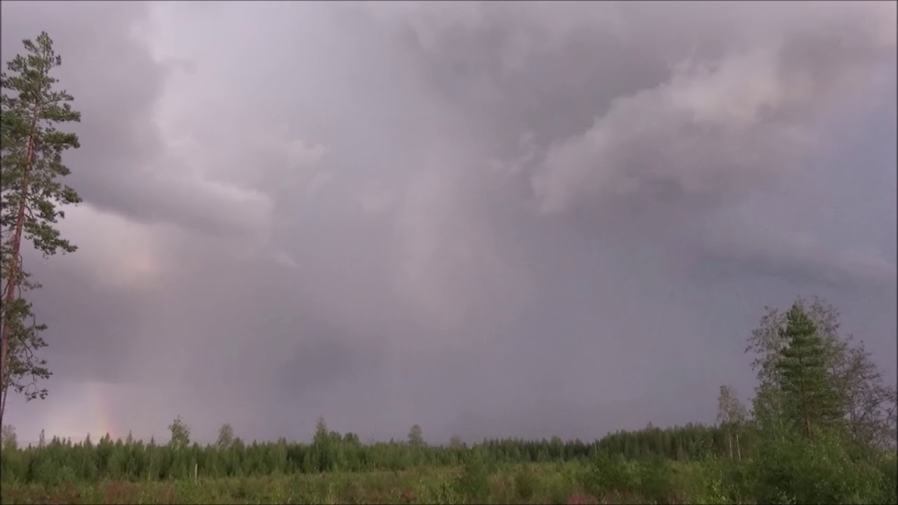 Ukkonen ryskää 21. 08. 2019