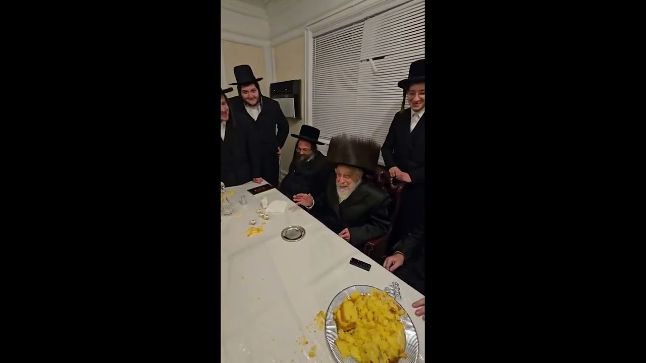 תלמידי ישיבת סאטמאר אצל כ