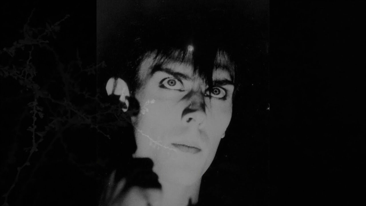 Bauhaus - Hollow Hills - Subtitulos español