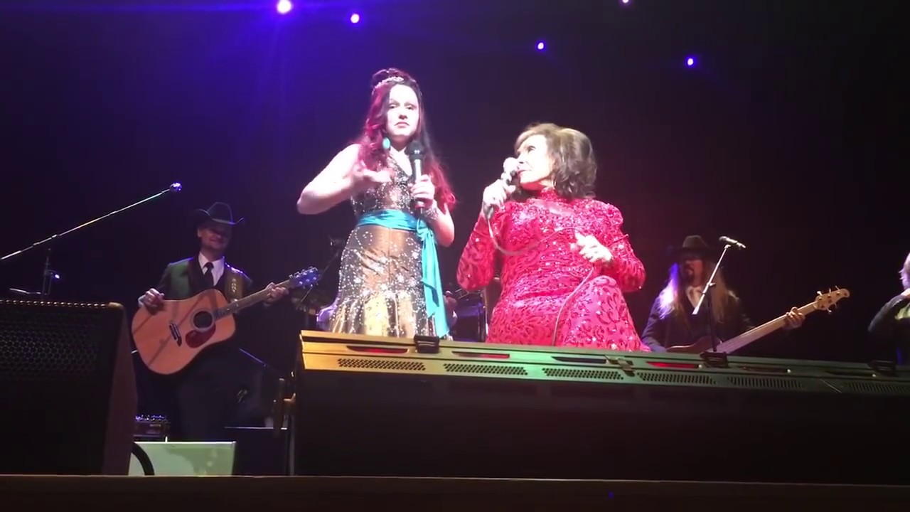 Loretta Lynn and EmiSunshine