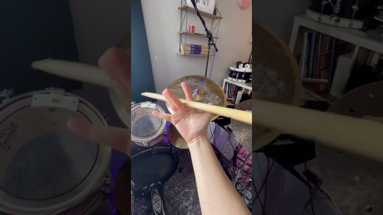 Drum lesson - How to twirl a drum stick! Not essential when learning drums but a bit of fun!