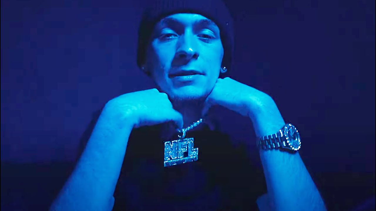 White $osa - Minute Maid (Gucci Mane “Lemonade” Remix) [Official Music Video]
