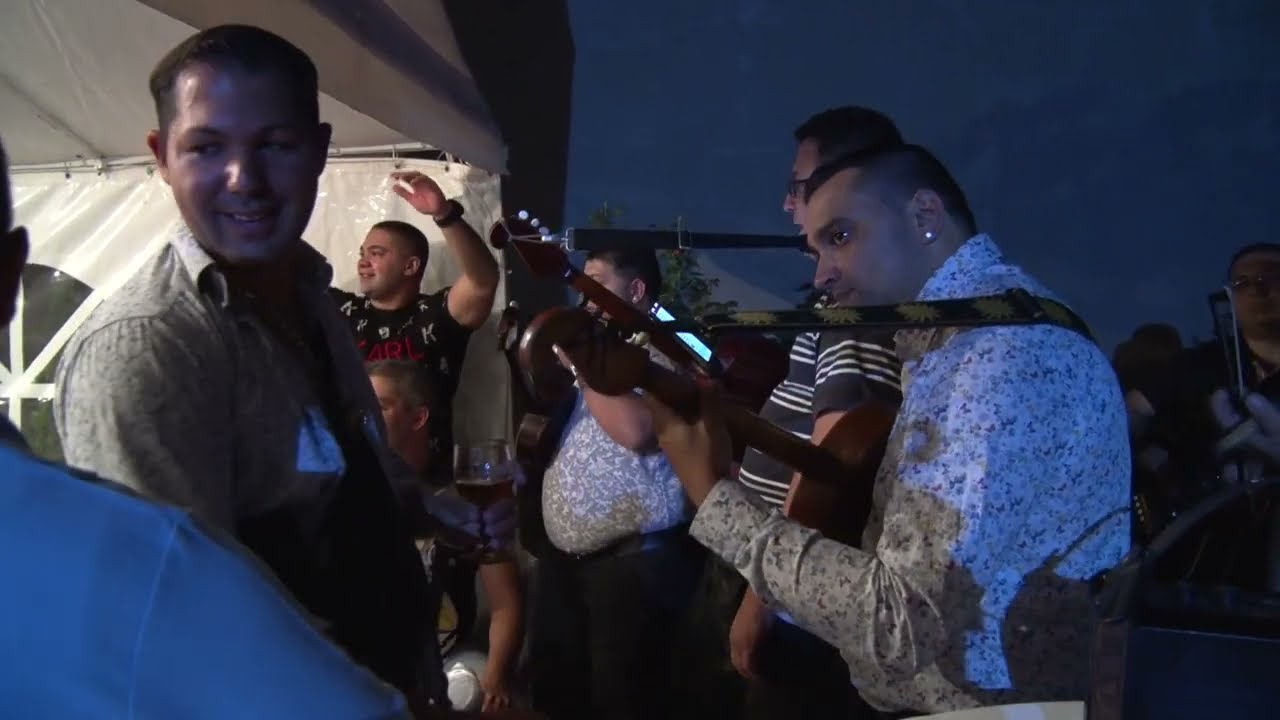 Zlatino Rodjenje 1  DEO  RUMA tamburasi blizanci bako