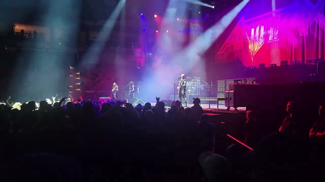 Anthrax I Am The Law Live