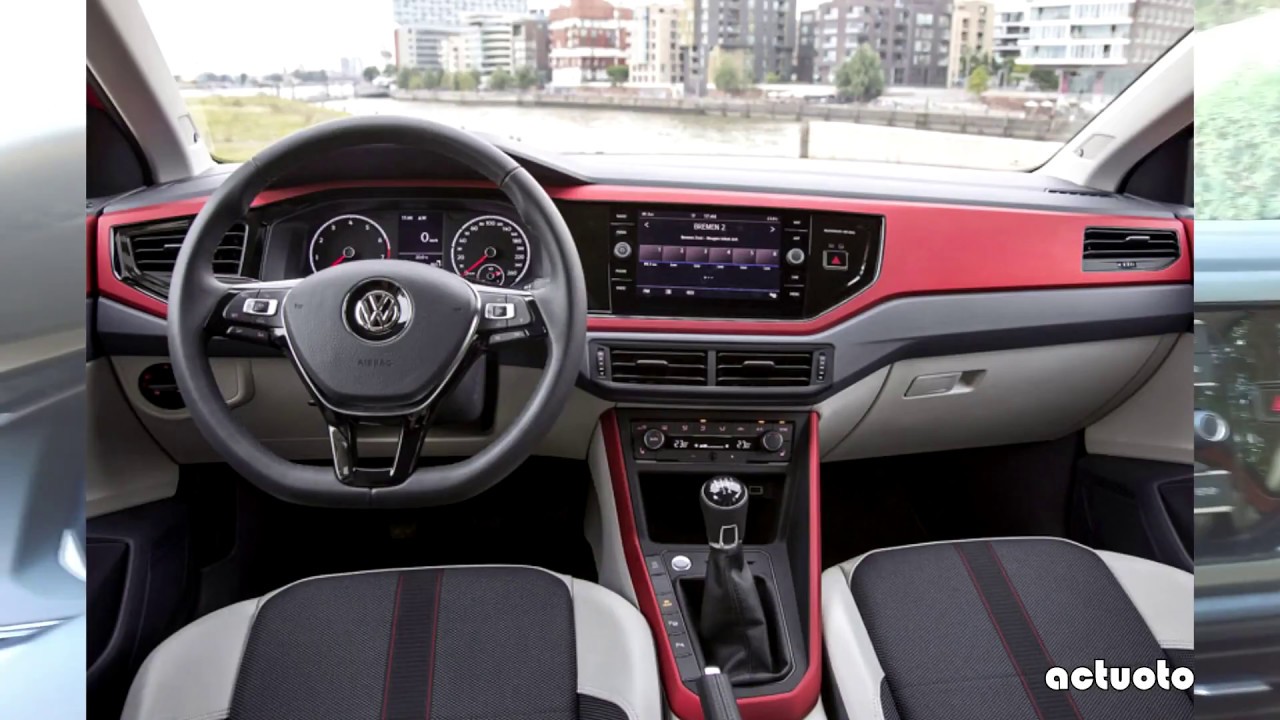 Actuoto: Volkswagen Polo VI (Mk6), De nouveau la référence, L’intérieur (2/3) فولكسفاقن بولو 2018
