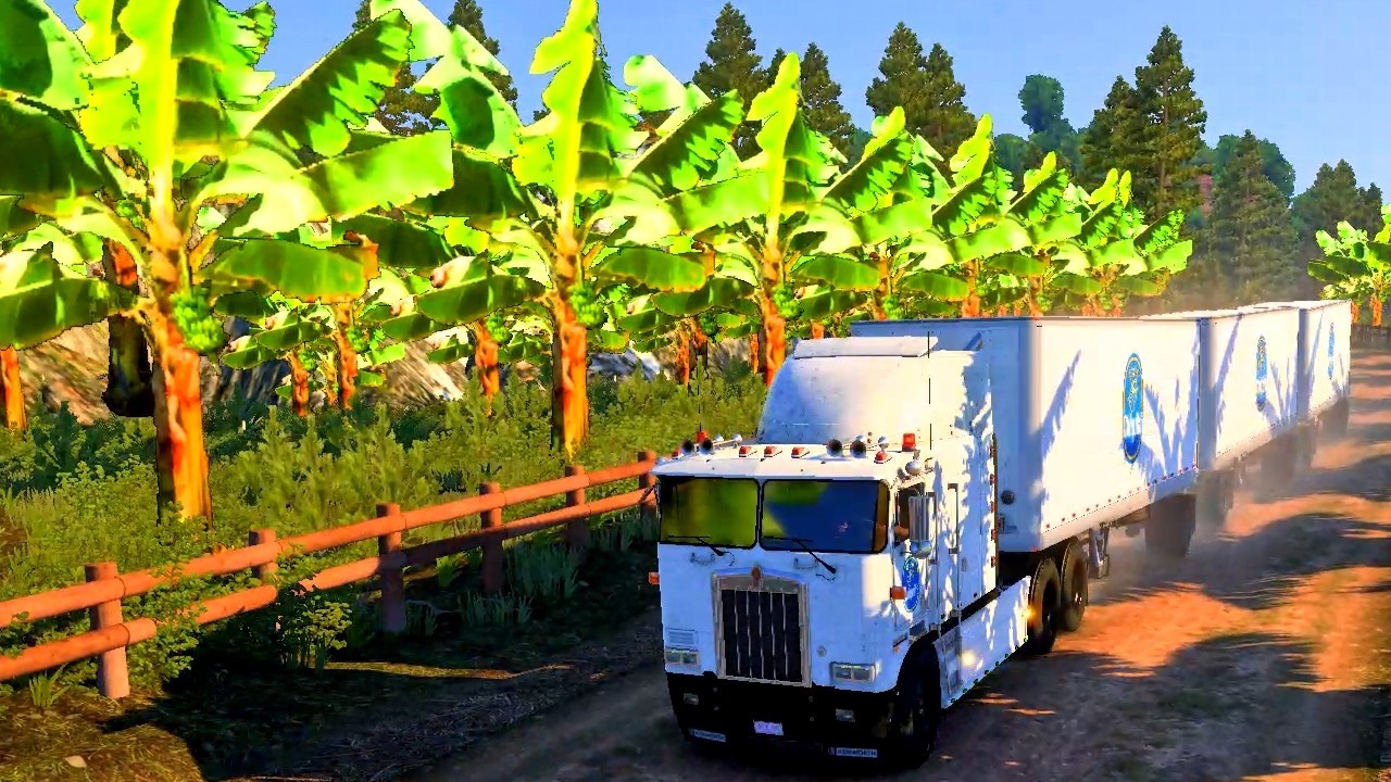 Truck: K100E. Trailer: Triple trailer 28 pies. Carga: Banano empacado - ATS 2026 03 10 20 16 15