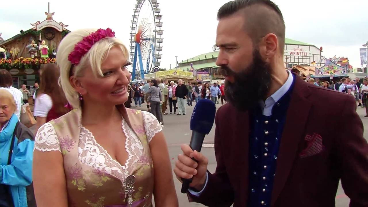 AugenWaide - Wiesn Spot 2016: Was hat die Frau in ihrer Handtasche?