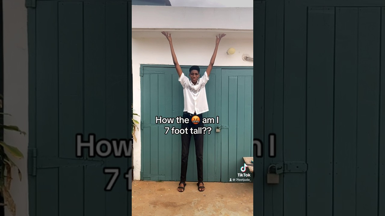 How the 🤬 am I 7 foot tall??? #7feet #tall
