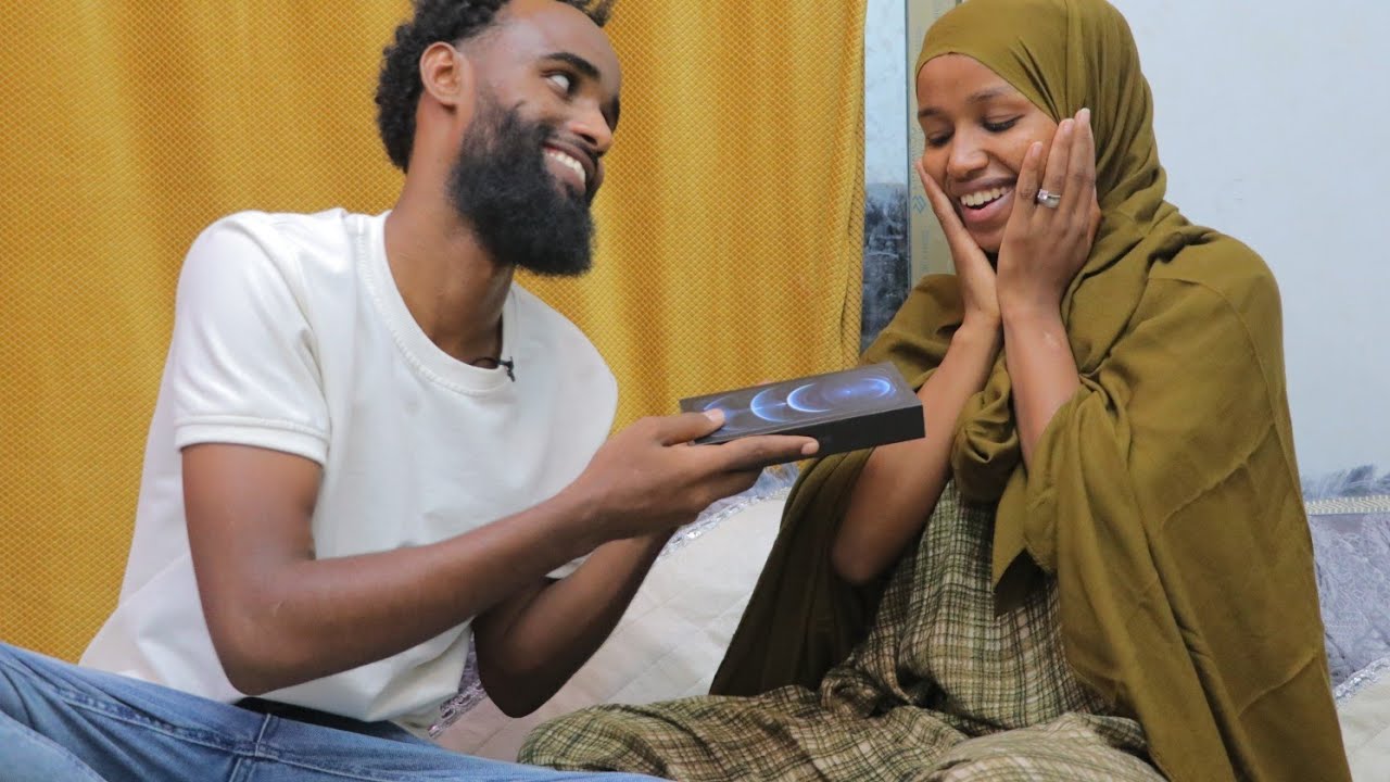 Arra mustariyaa iPhone 15 surprise goodhee mashaa Allah