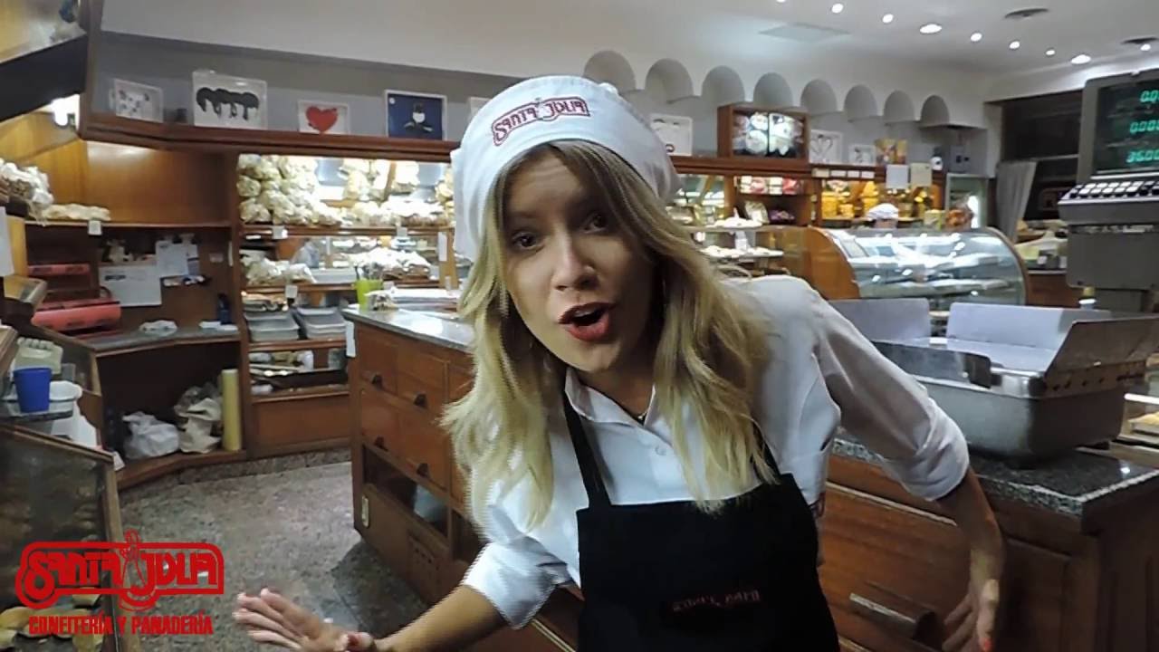 EMPLEADA DEL MES- Laurita Fernández