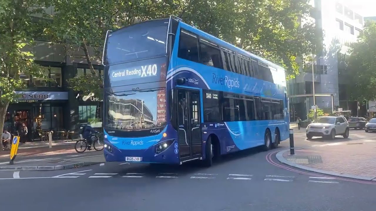 ThamesTravel 80996 BU25 ZHX Volvo B8L MCV EvoSeti on RiverRapids X40 from Oxford City at BlargraveSt