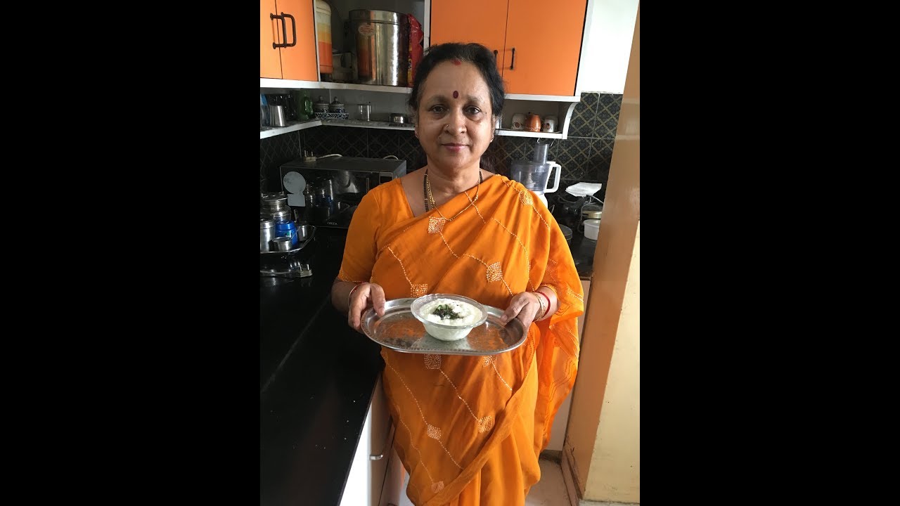 Hotel  Style  White Chutney