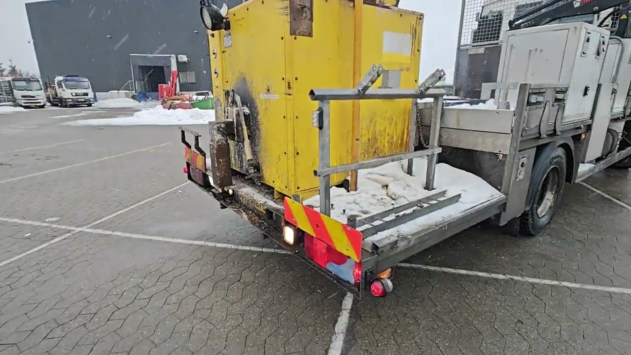 B2B Auctions A/S / MAN TGL 12.250, 4 x 2 bl, N14, aut. gearkasse