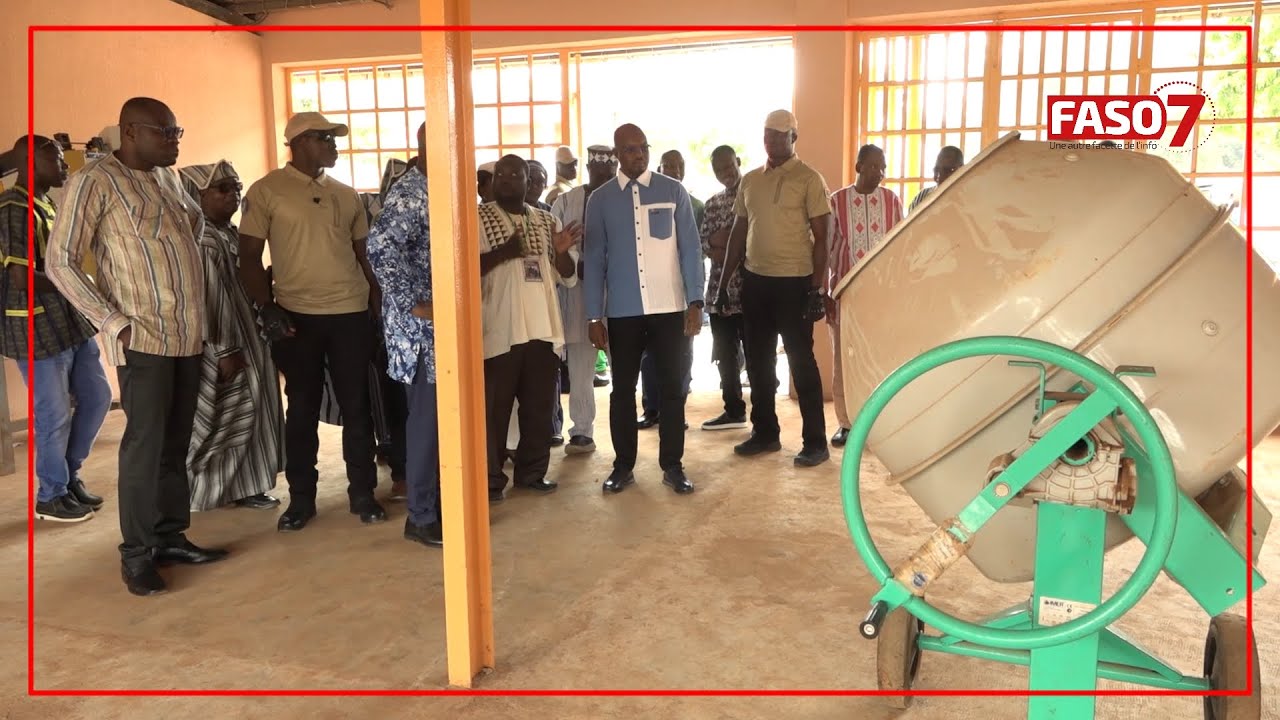 Burkina Faso : Le premier ministre inaugure un centre de formation professionnelle à Bobo-Dioulasso