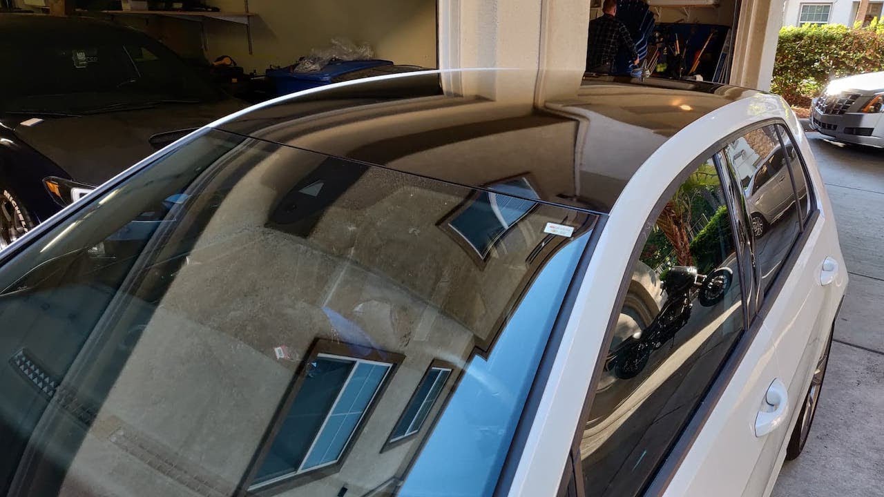 Volkswagen Golf R Roof Wrap Tutorial (Avery Dennison Gloss Black)