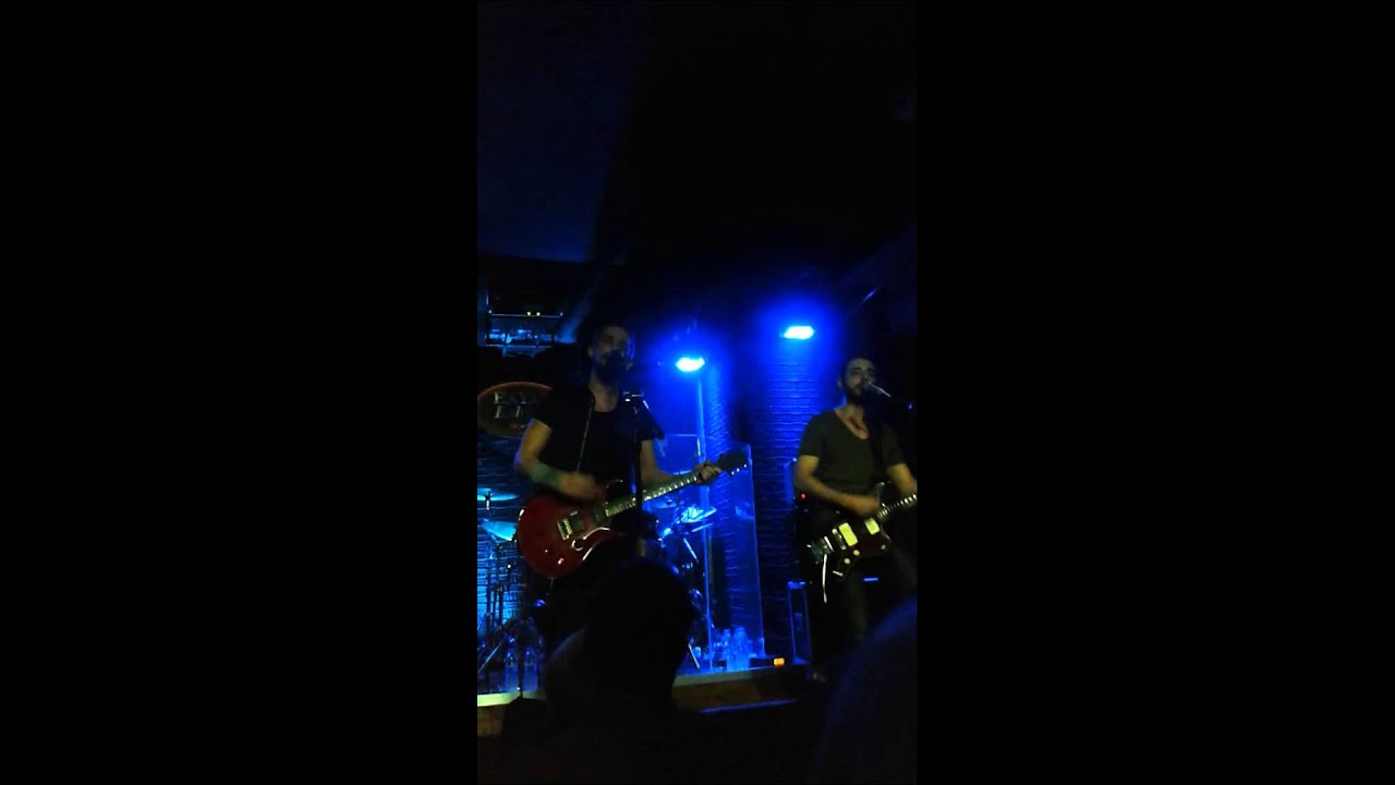 Koray Candemir - Re (cover) @ Hayal kahvesi 31.10.2014