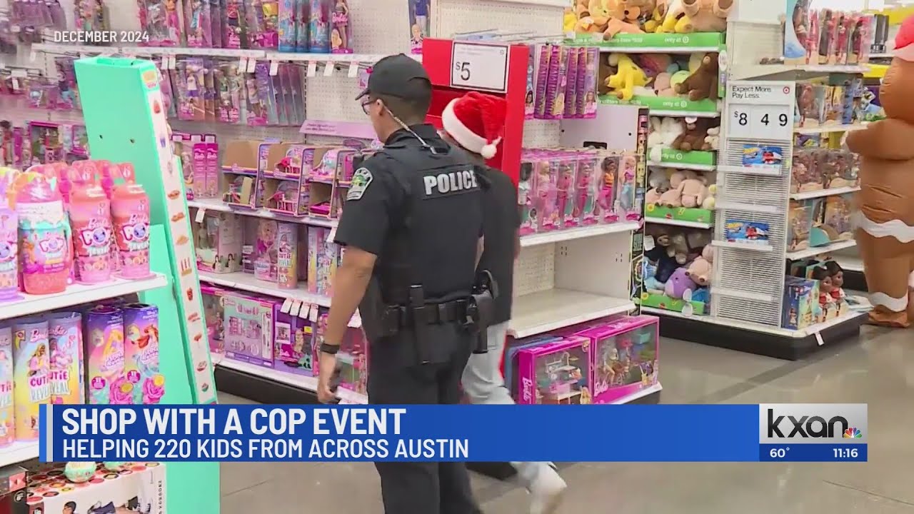 Amigos en Azul kicks off holiday season with annual tradition