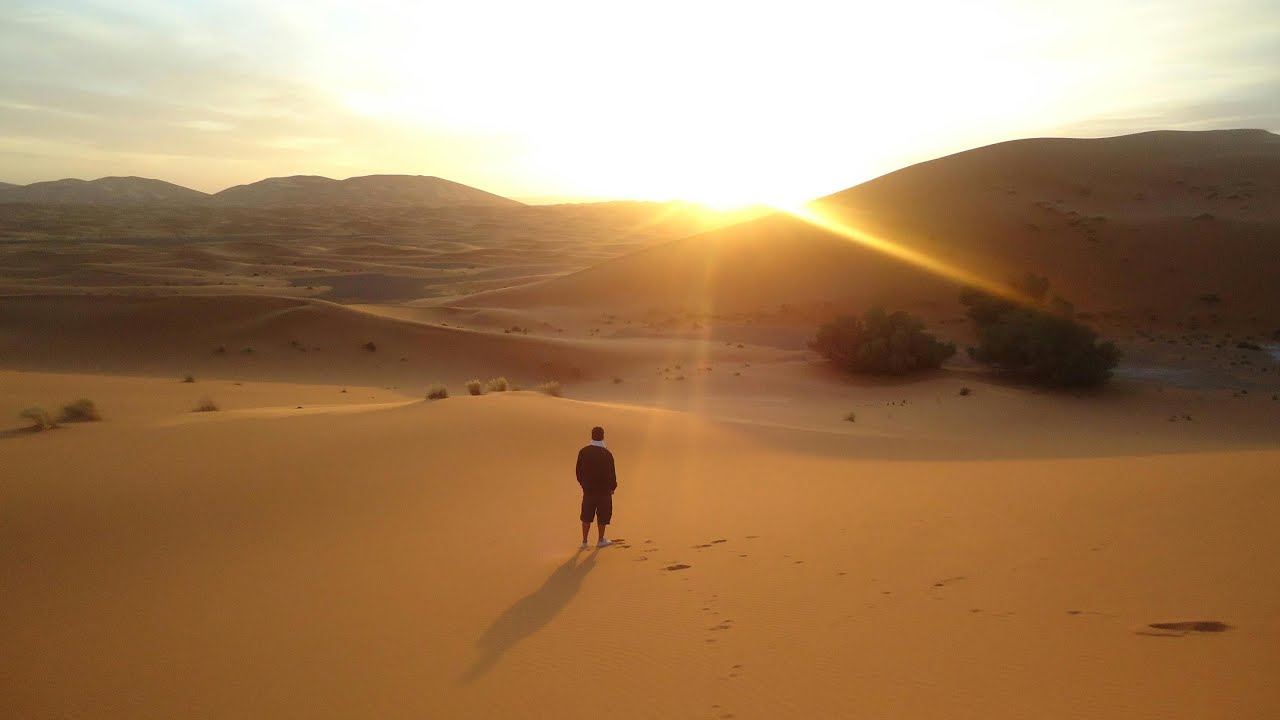 Dabba — Touareg Desert Blues × Deep House Fusion (Guitar & Sax Magic)