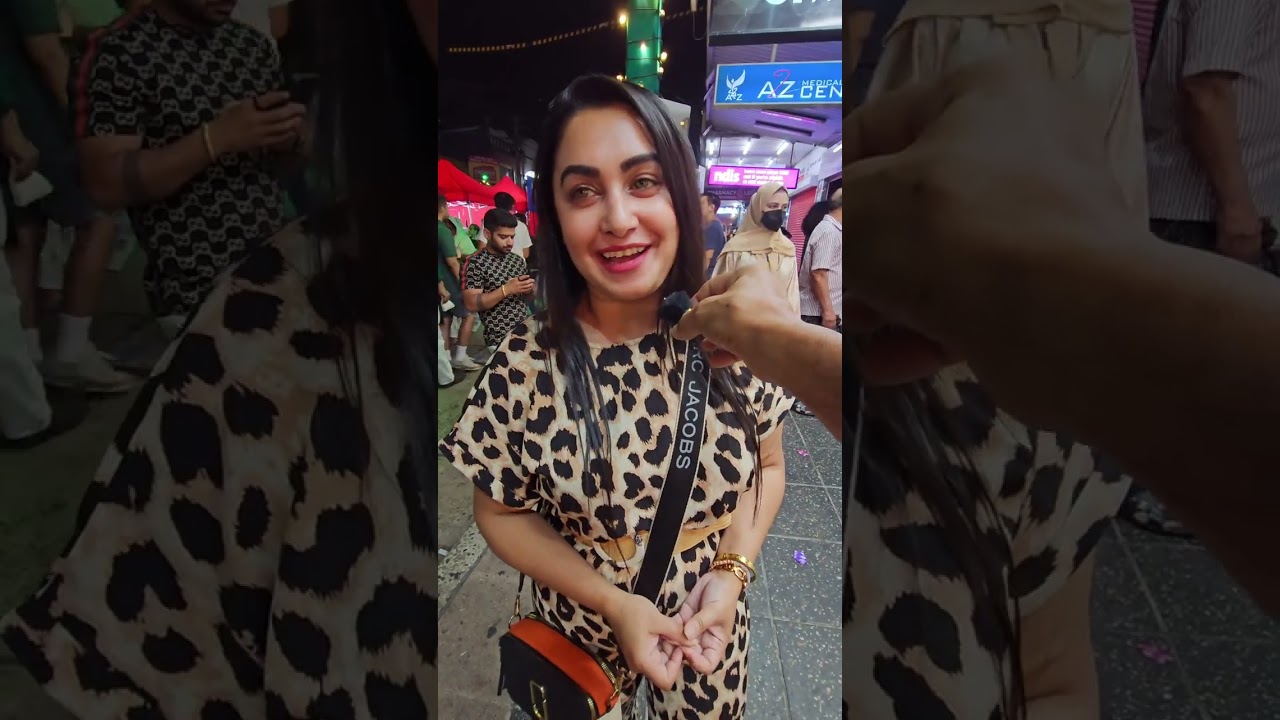 সিডনিতে ইফতার বাজারে ভুট্টার পাছায় হাওয়া মারা হচ্ছে, RAMADAN FESTIVAL IN SYDNEY 2026
