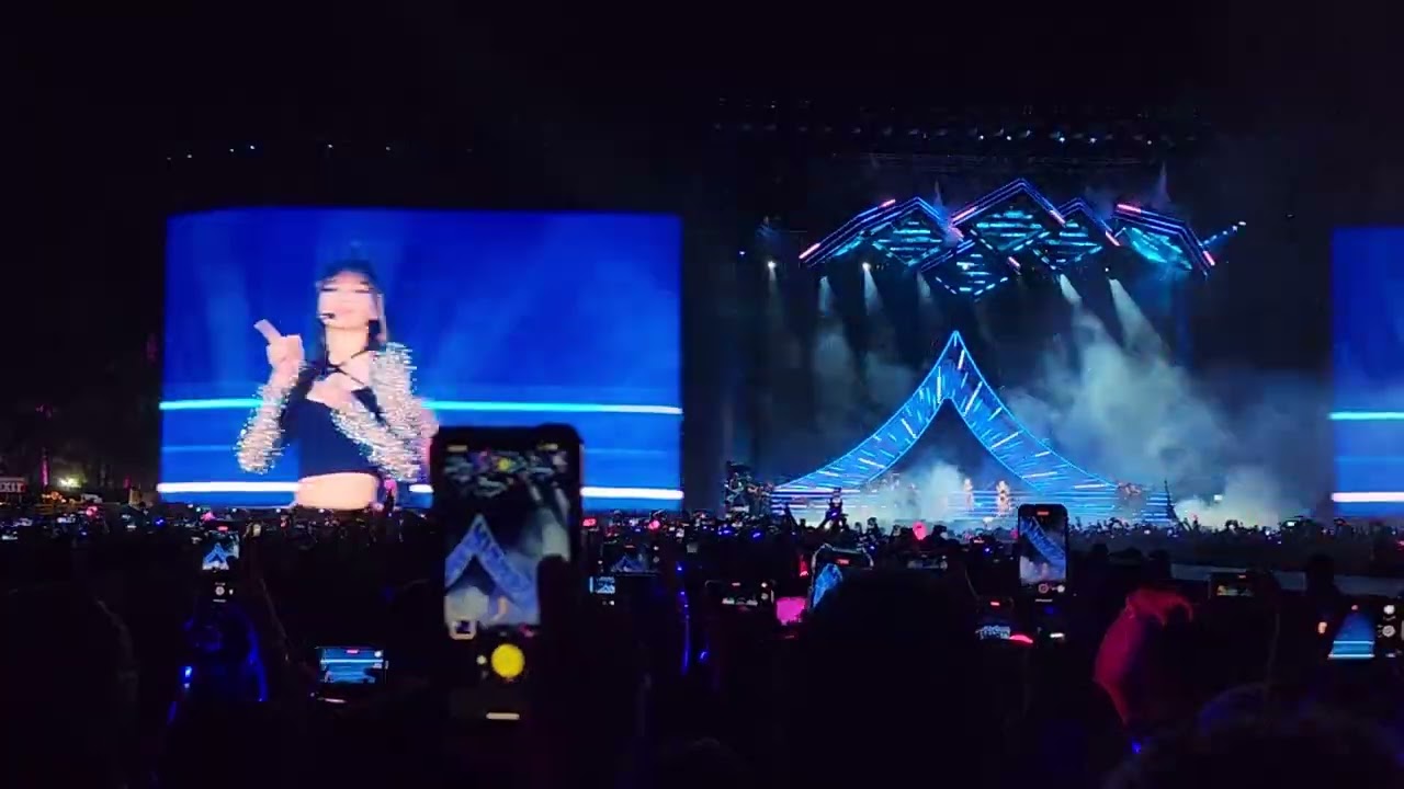 Blackpink Coachella 2023 Weekend 1 - How You Like That