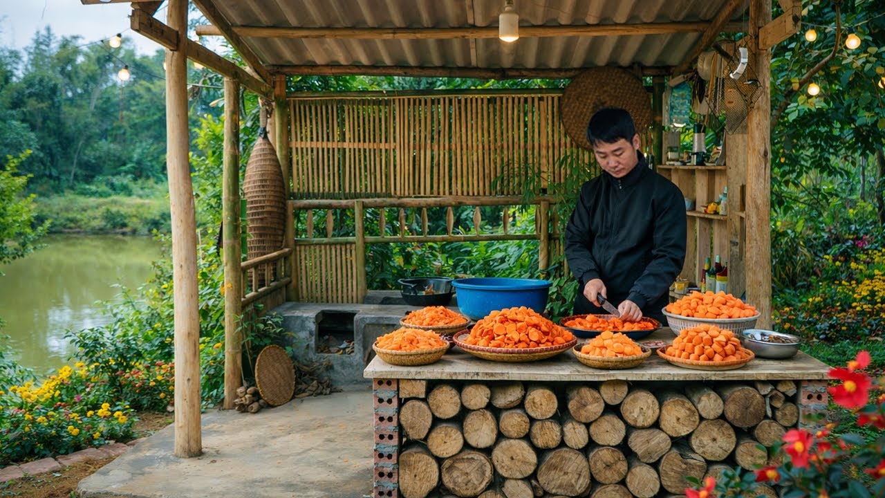 Триеу Дюк готовит невероятно вкусное морковное варенье в преддверии вьетнамского праздника Тет.