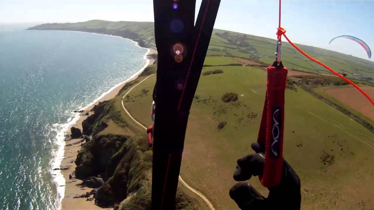 Paragliding at Beesands, Sunny South Devon.