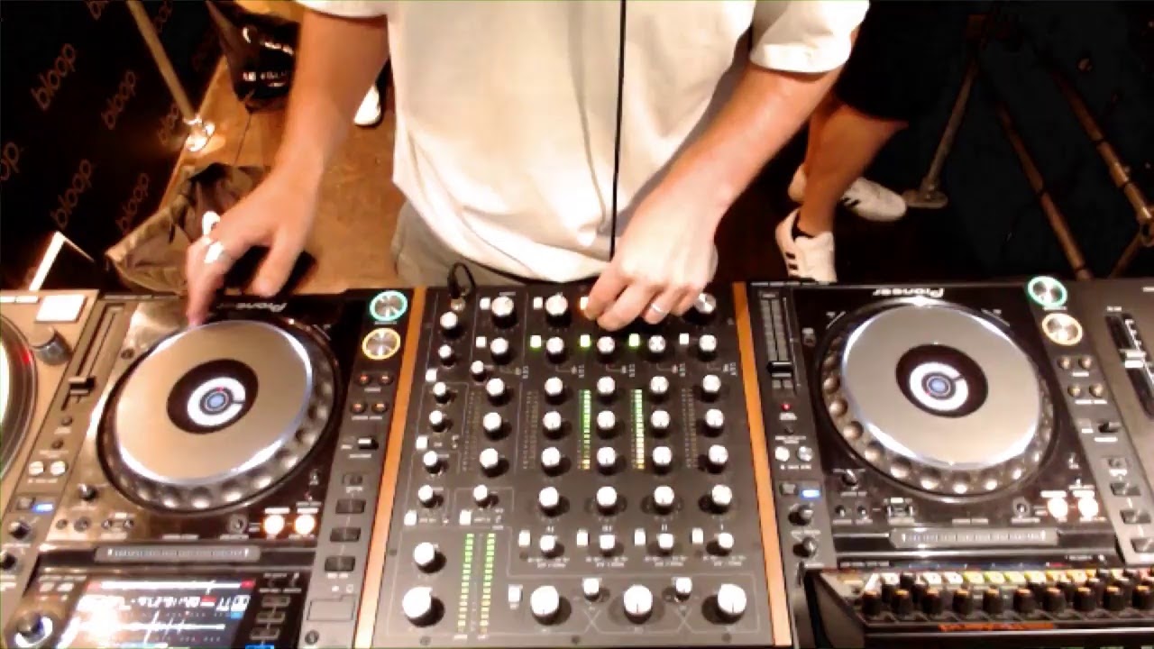 Bizarre Traxx - 1.08.20