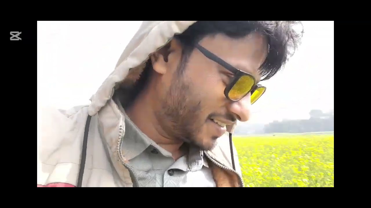 গ্রাম বাংলার ফসলি মাঠে আমি আর মামা কিছুক্ষণ ঘোরাঘুরি করলাম। 