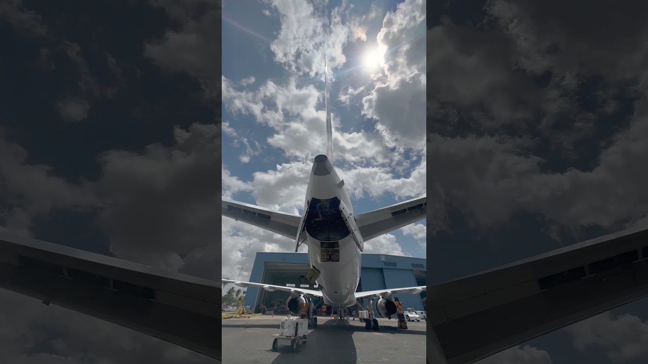 Commercial planes, cargo planes, private planes.. we service them all. ✈️ 