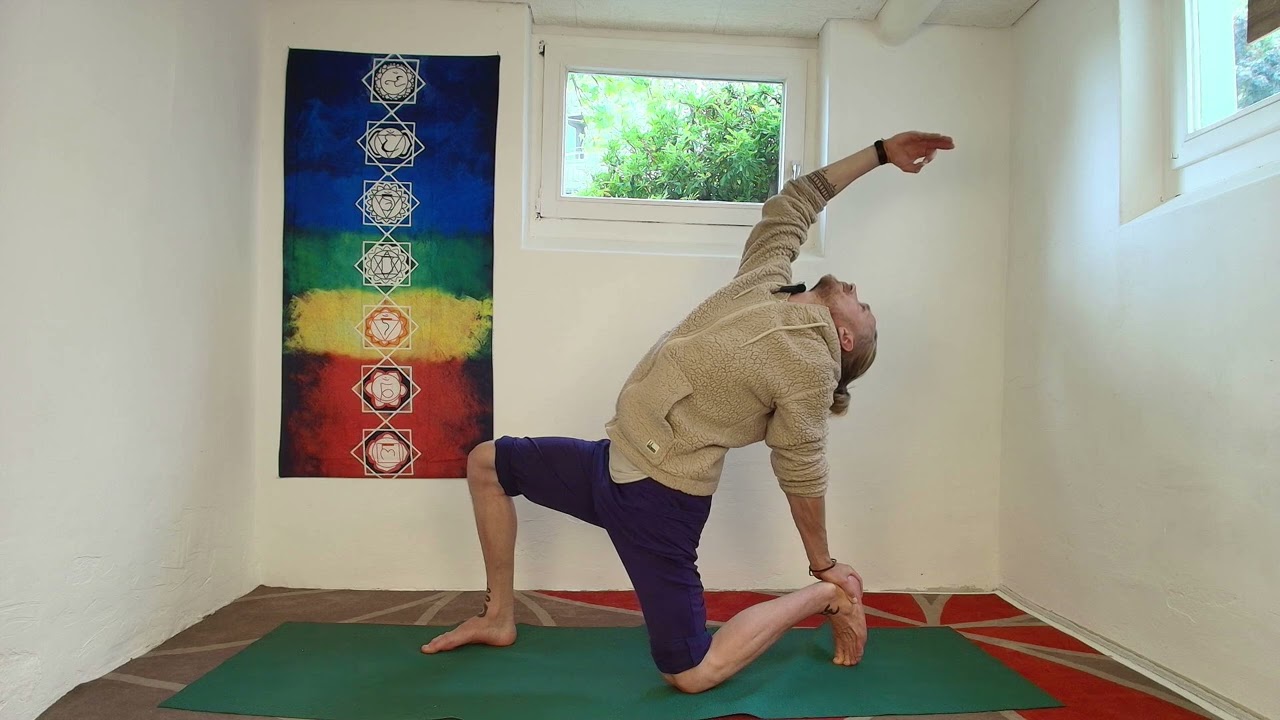 Projekt ganzheitliche Öffnung: 1. Anjali Asana