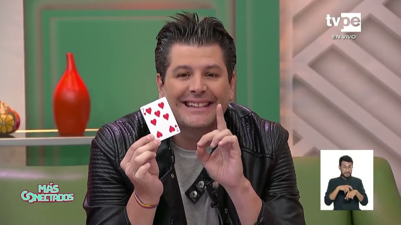 MAGO GEORGE EN EL PROGRAMA MAS CONECTADOS POR TV PERU