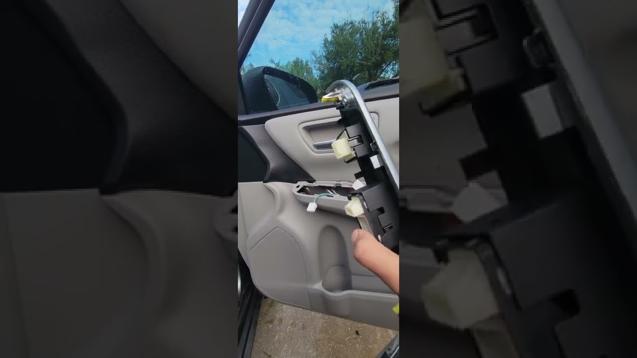 Door rattle 