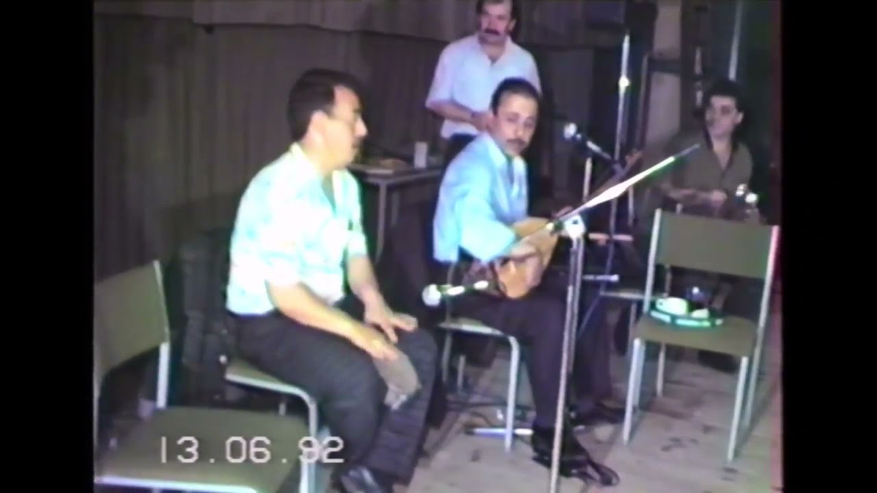 Neset Ertas Nerde Ne Ariyon Divane Gönlüm