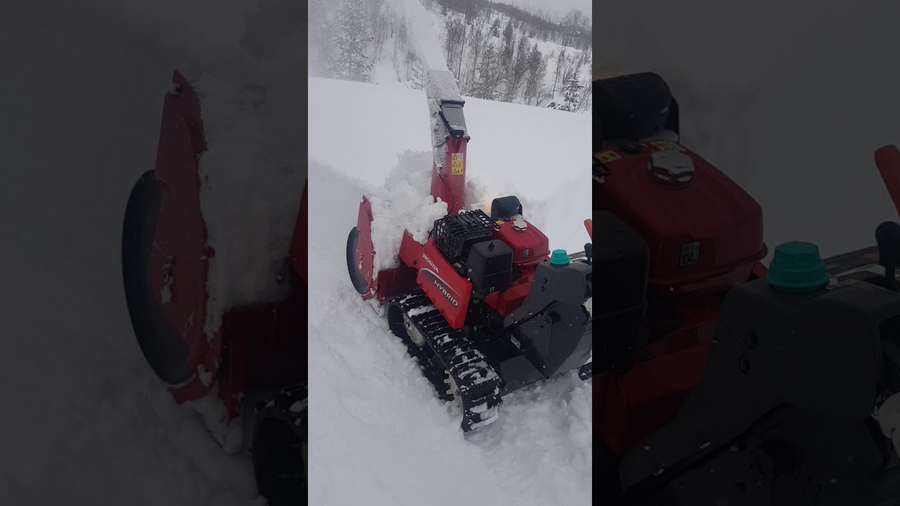 HSM 1390ize 1590ize Hybrid HSM1336i Snowblower! 28 inch of hard wet Snow!