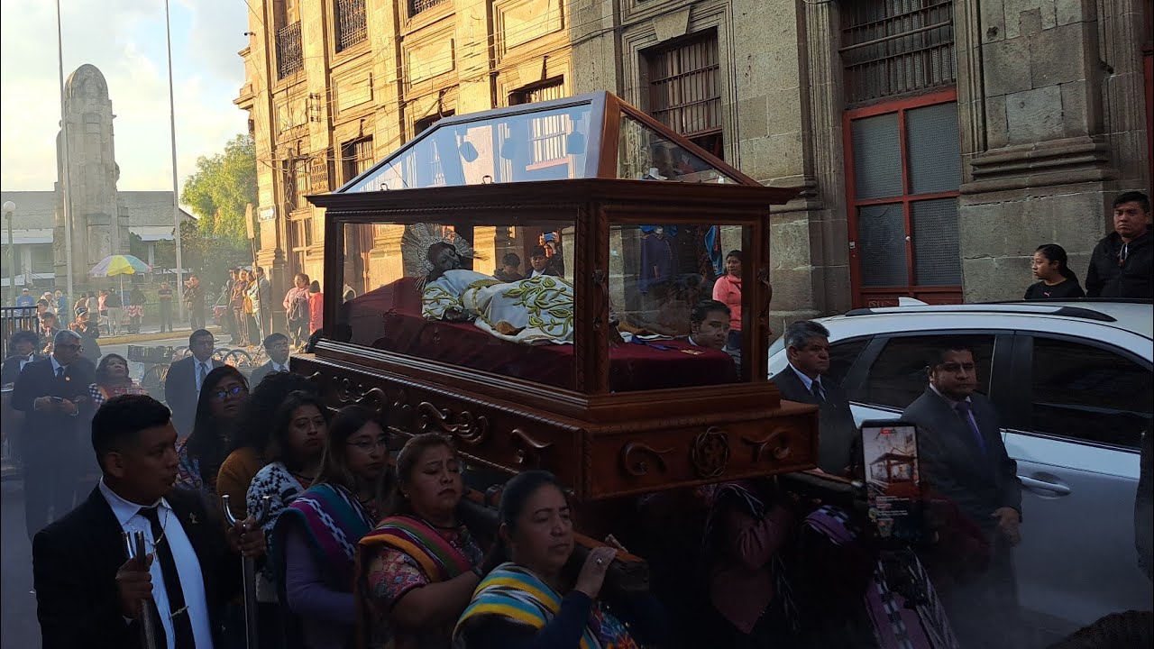 Inicio de Visitas del Señor Sepultado de Catedral 10 de Enero 2,026 