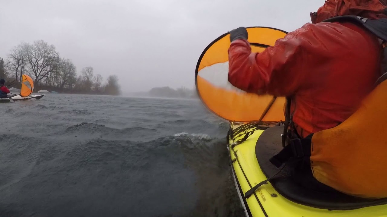 Kajaksegeln II - bei Sturmtief auf dem Rhein