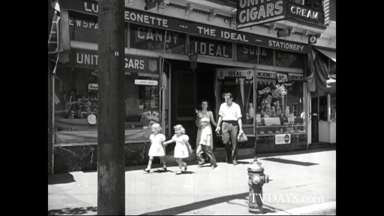 SAG HARBOR, U.S.A. 1950 It's A Whale of a Town
