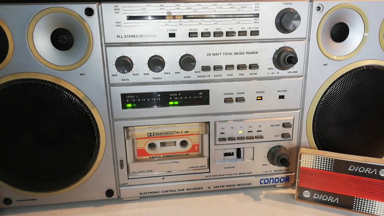 Radiomagnetofon RM-820S Condor + kaseta demo DIORA