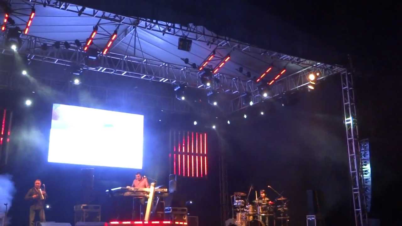 CUMBIA DE LOS PAJARITOS- NELSON KANZELA en el carmen oaxaca mejorado