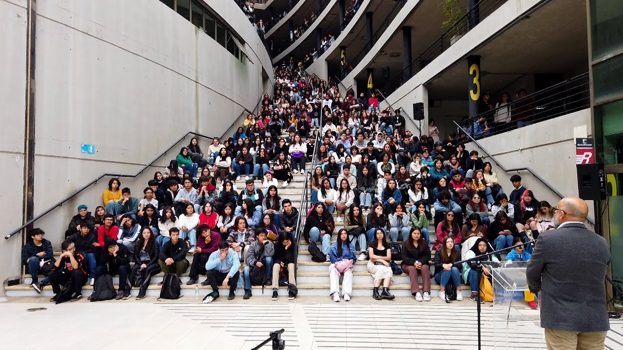 Bienvenida de estudiantes en el Campus de la Salud UV Reñaca
