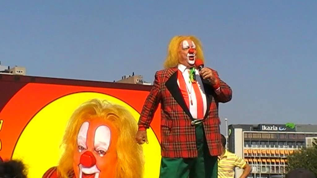 Clown Bassie - Alles is voor Bassie