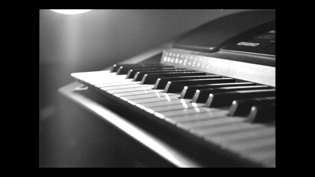 Cuddy's Serenade By: Hugh Laurie