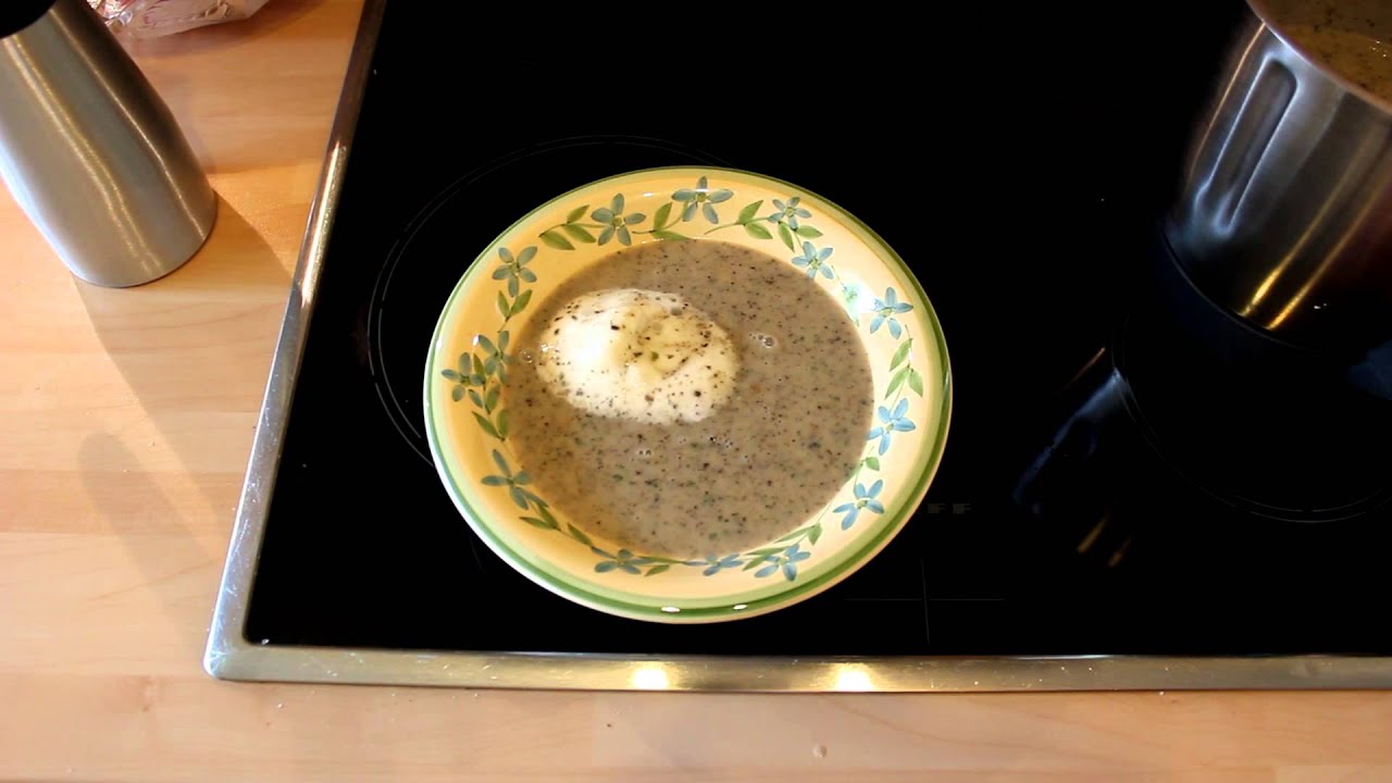 Champignon Creme Suppe Teil 09/09: Anrichten