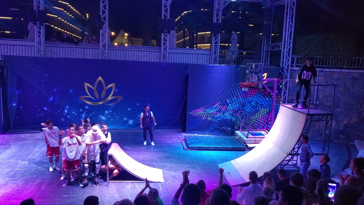 Evening show