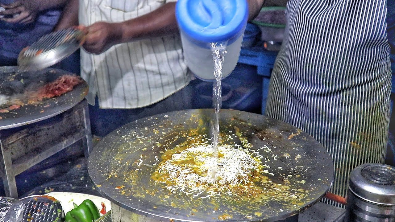 Road Side Delicious Egg Kabab | Jay Bhole Omlet Center In Surat | Indian Street Food