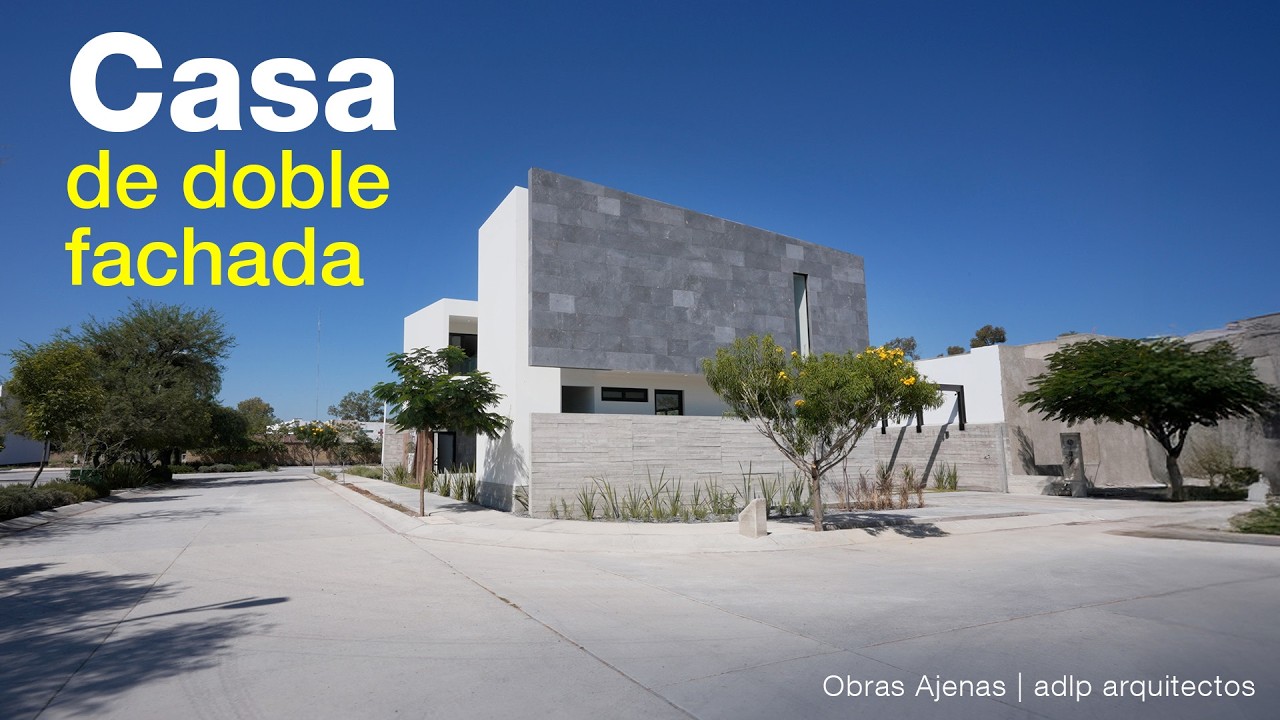 Casa de Doble Fachada en Concreto y Piedra | Obras Ajenas | adlp arquitectos