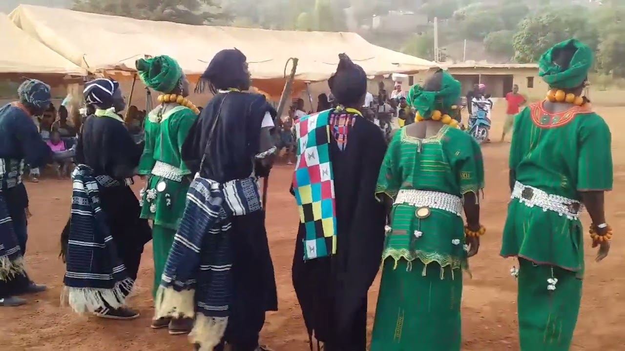 La danse des dogons