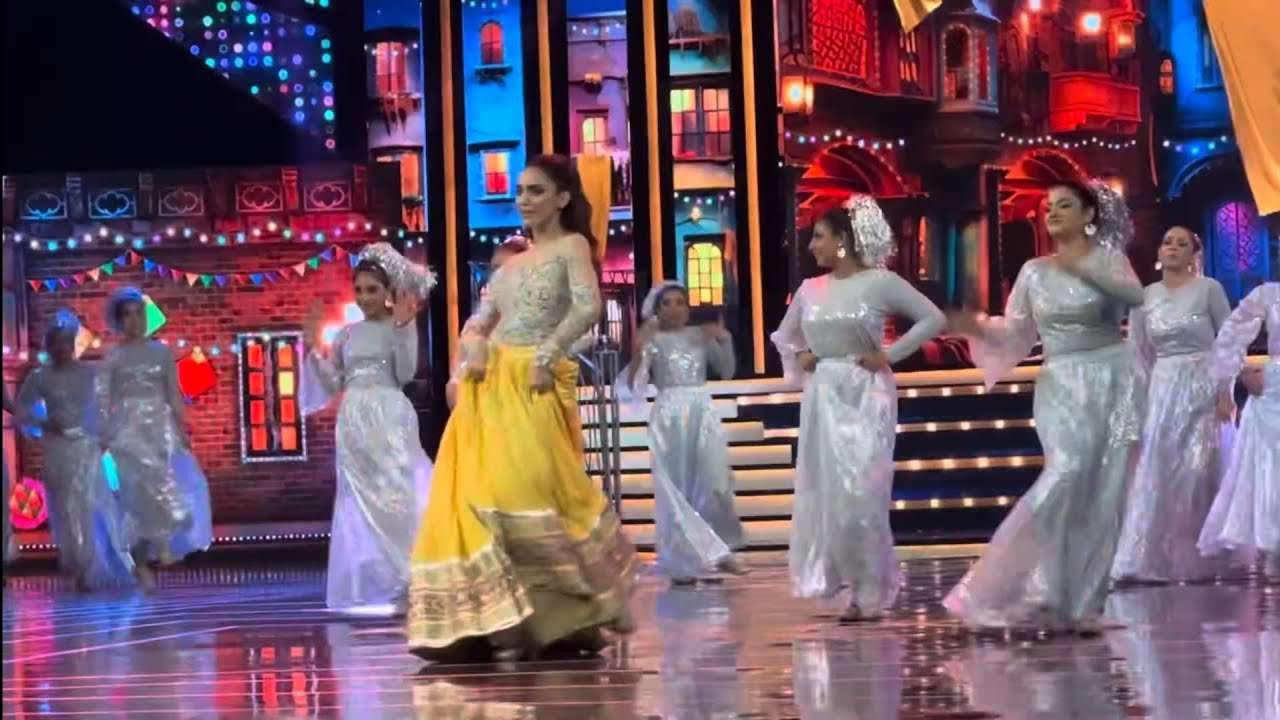 Maya Ali Dance Performance At 22 Lux Style Awards 2023!!!
