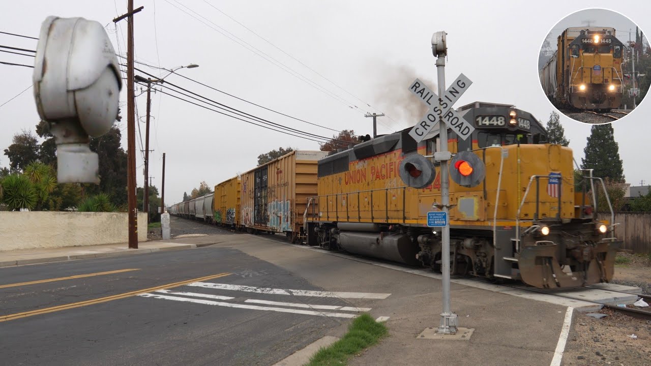 UP 1448 Madera Local *US&S Teardrop Bell* At Sunset Ave. Railroad Crossing, Madera CA